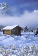 冬の山小屋