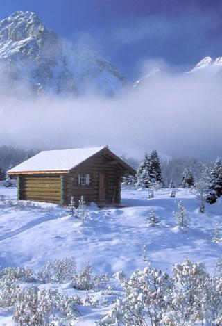 冬の山小屋